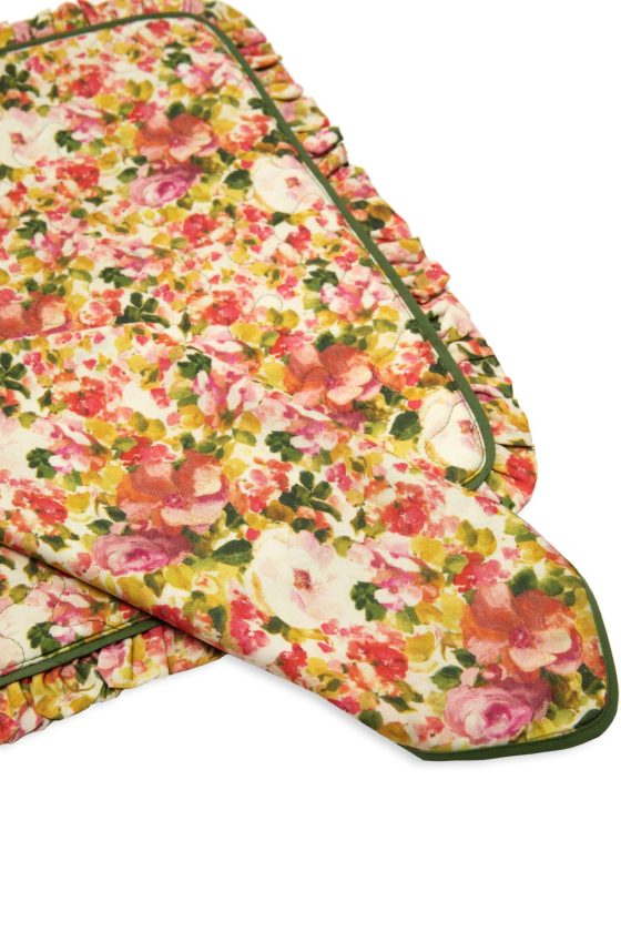 SILKY ROSES PLACEMAT SET