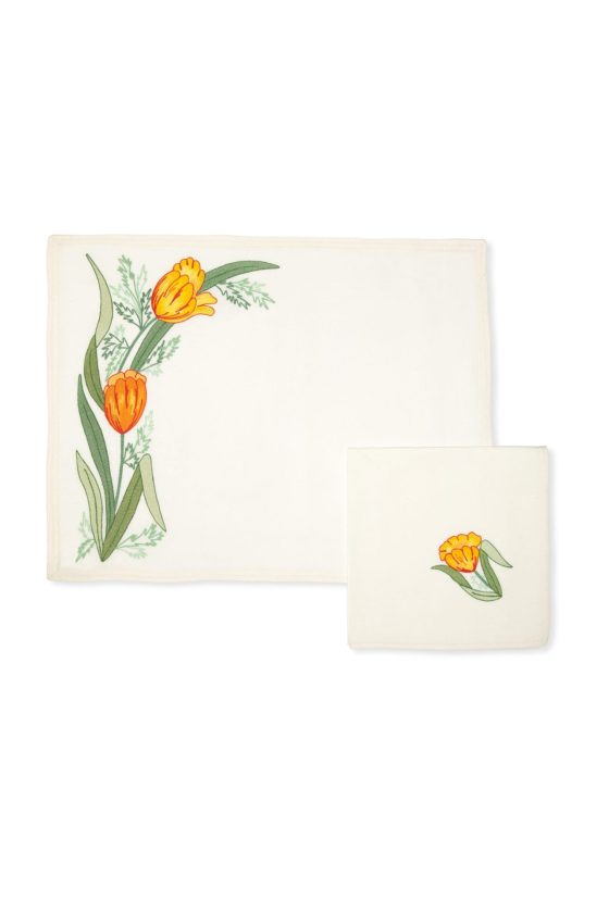 EMBROIDERED TULIPS PLACEMAT SET